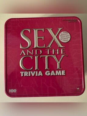 Sex and the City Trivia Game HBO Pink Tin – NWOT